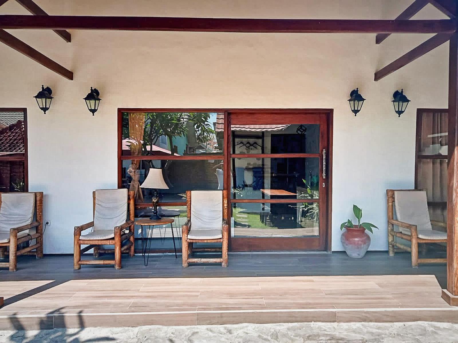 Classico Italiano Bed & Breakfast Gili Air Bagian luar foto