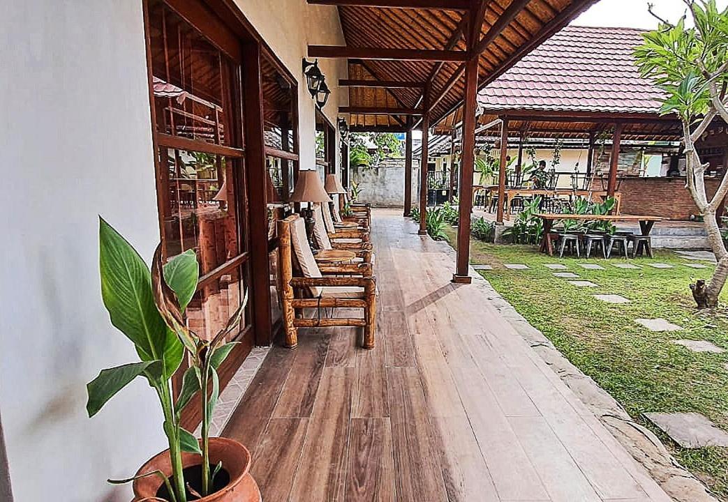 Classico Italiano Bed & Breakfast Gili Air Bagian luar foto