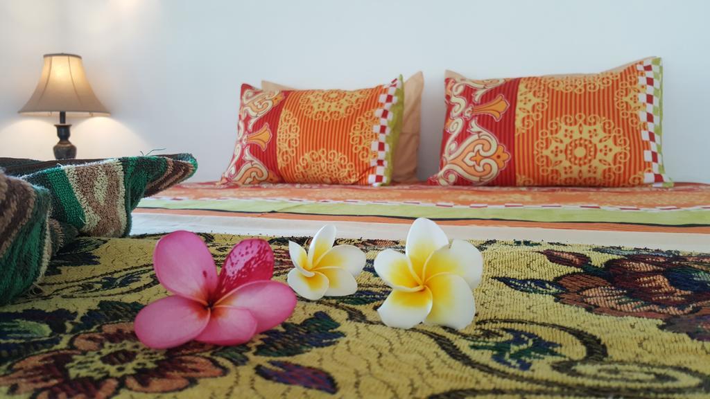 Classico Italiano Bed & Breakfast Gili Air Bagian luar foto