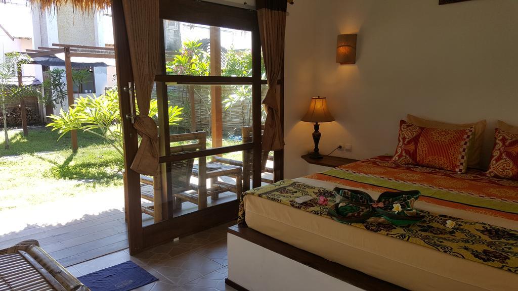 Classico Italiano Bed & Breakfast Gili Air Bagian luar foto