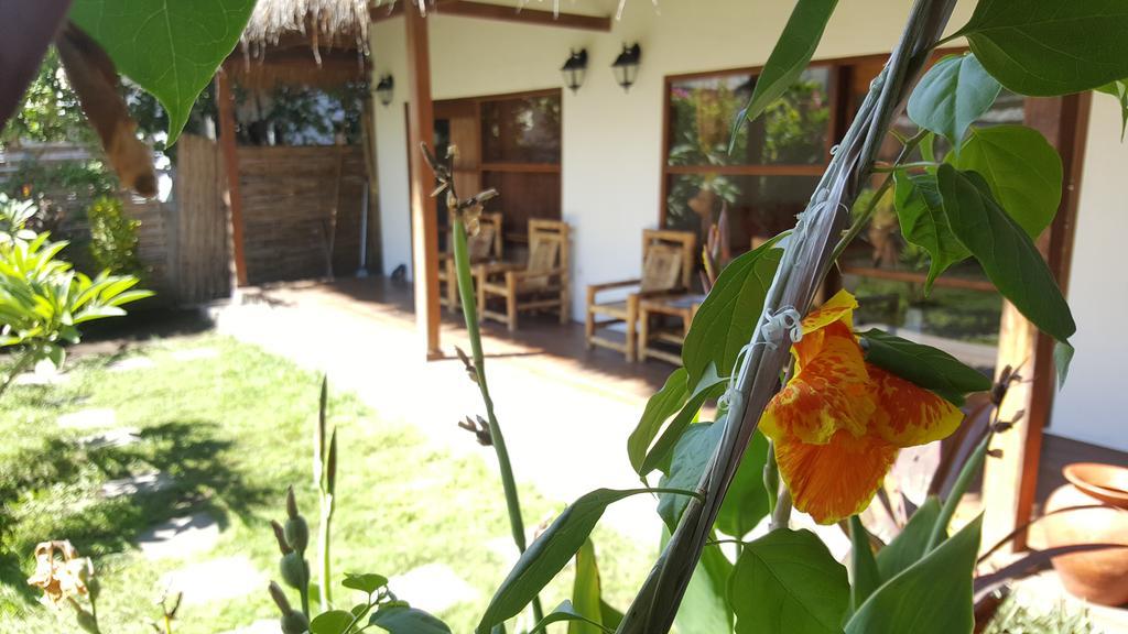 Classico Italiano Bed & Breakfast Gili Air Bagian luar foto